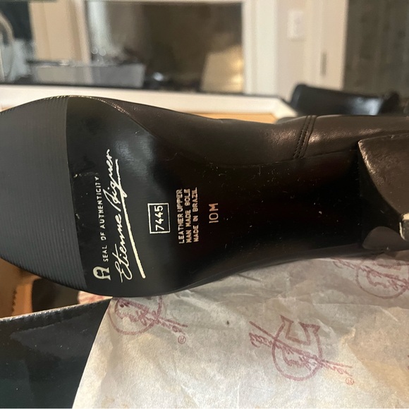 Etienne Aigner black leather boots, like new, with box - heel tips are white. - Picture 3 of 15